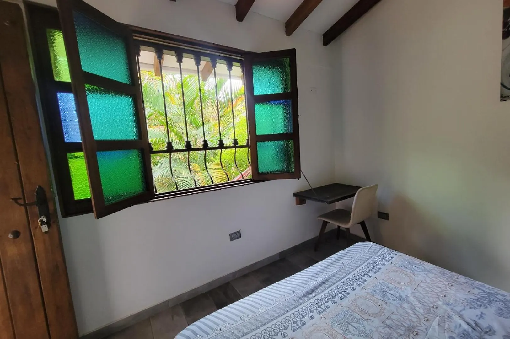 ゲストハウス Beautiful Double Room, Private Bathroom, Garden カリ コロンビア
